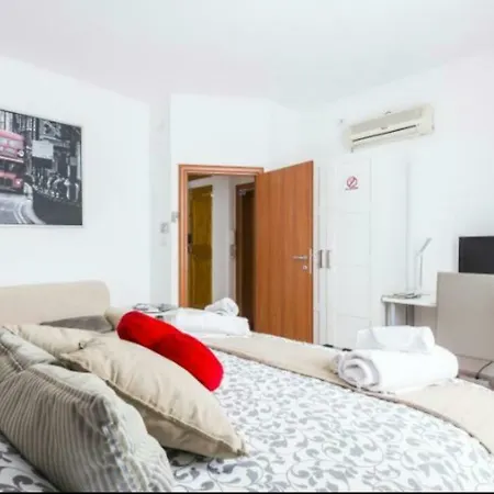 Fashion House Apartment *