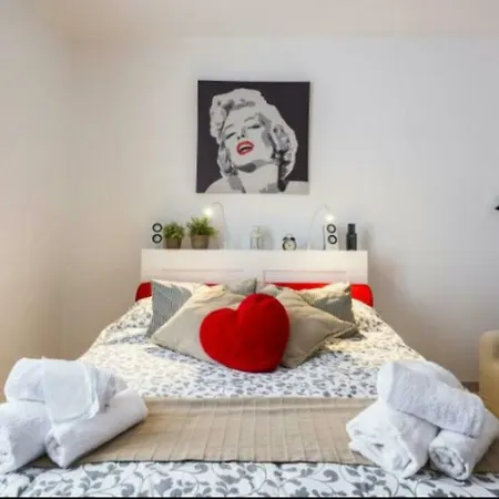 Fashion House Apartament Bolonia